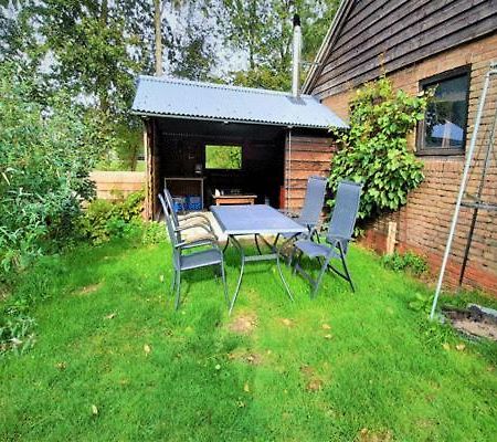 Vakantiehuis Met Jacuzzi 4 Personen คีทโฮร์น ภายนอก รูปภาพ